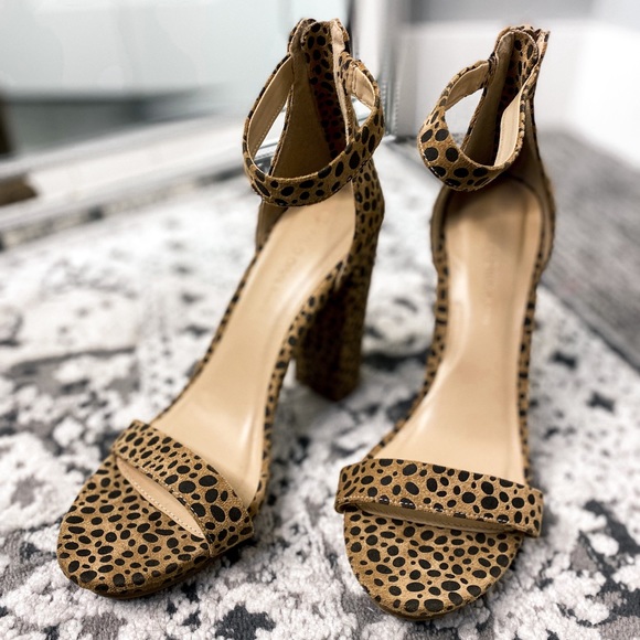 Shoes - Leopard print heels